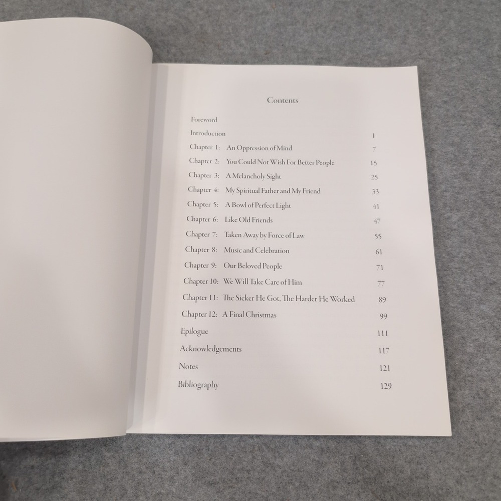 Father Damien A Bit of Taro A Piece of Fish and A Glass of Water Law 2009 Book - Picture 3 of 4
